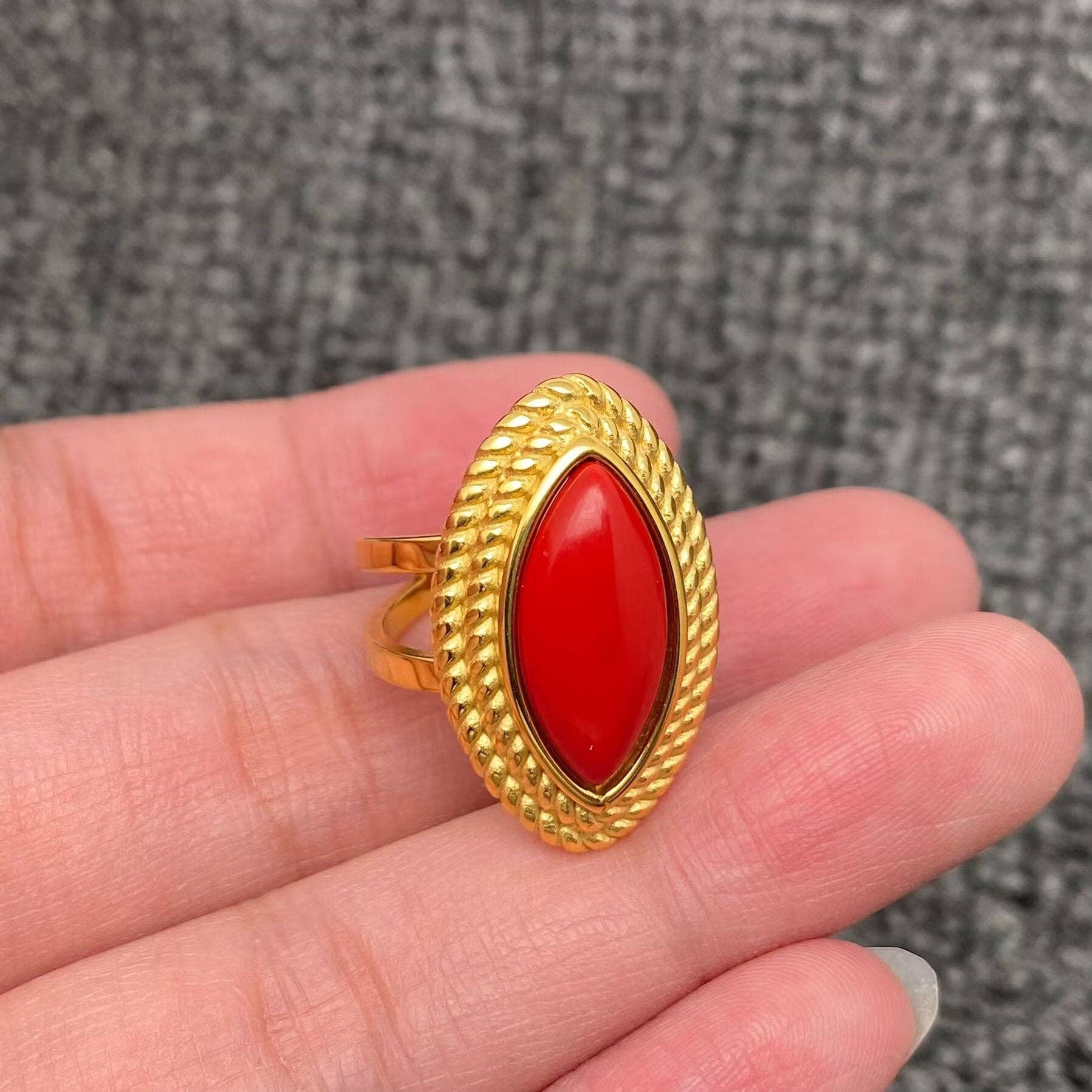 Coraline Ring - White Flamingo