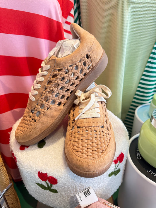 Charlotte Crochet Sneaker - White Flamingo