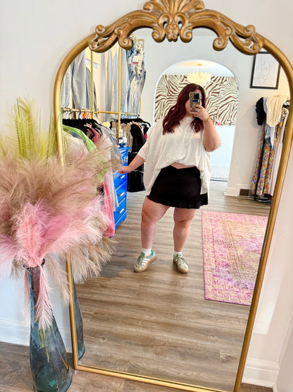 Hannah Skort - White Flamingo