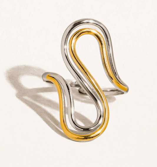 Charlie Ring - White Flamingo