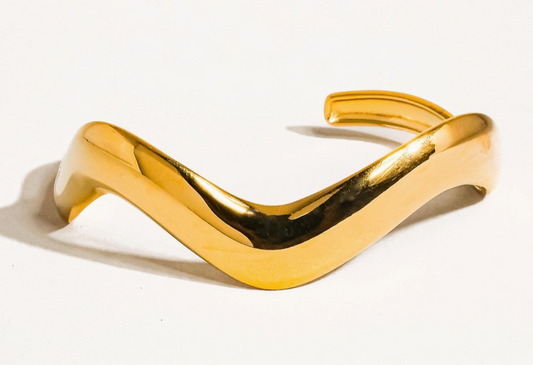 Sawyer Bangle - White Flamingo
