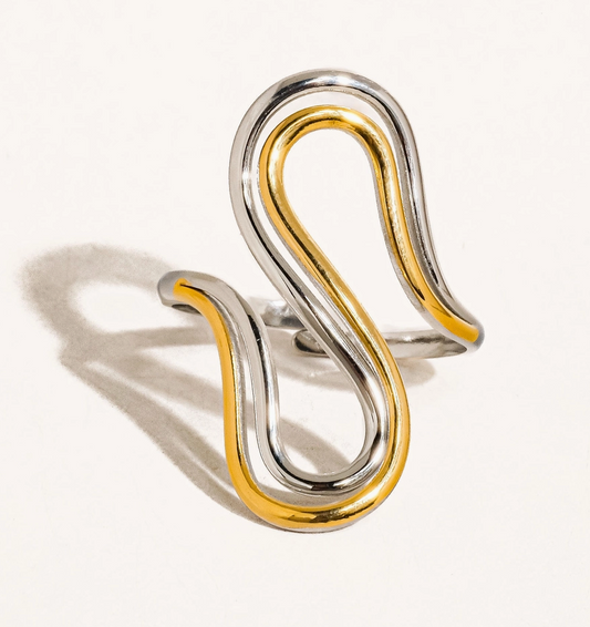 Charlie Ring - White Flamingo