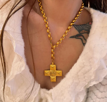 Eva Necklace