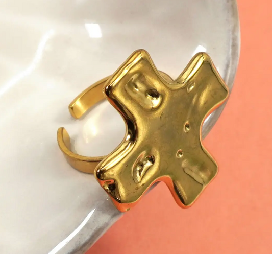 Taylor Ring